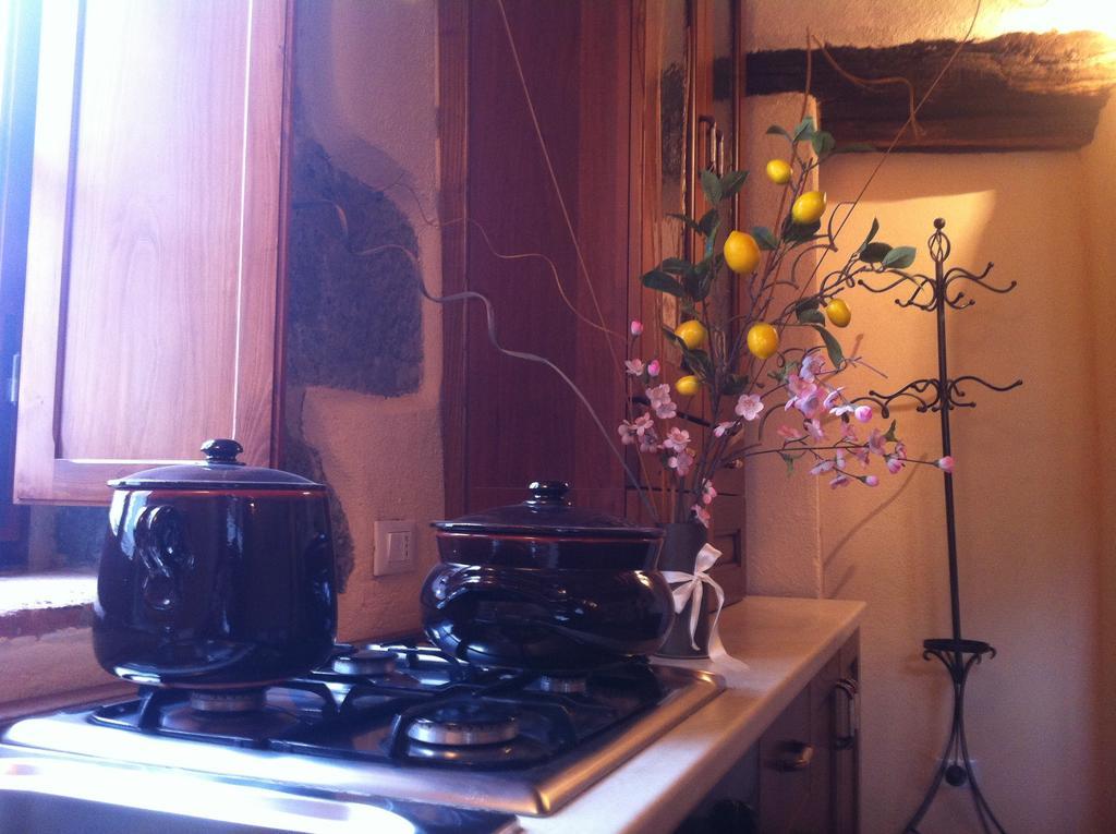 La Vecchia Corte ซานจีมิญญาโน ภายนอก รูปภาพ