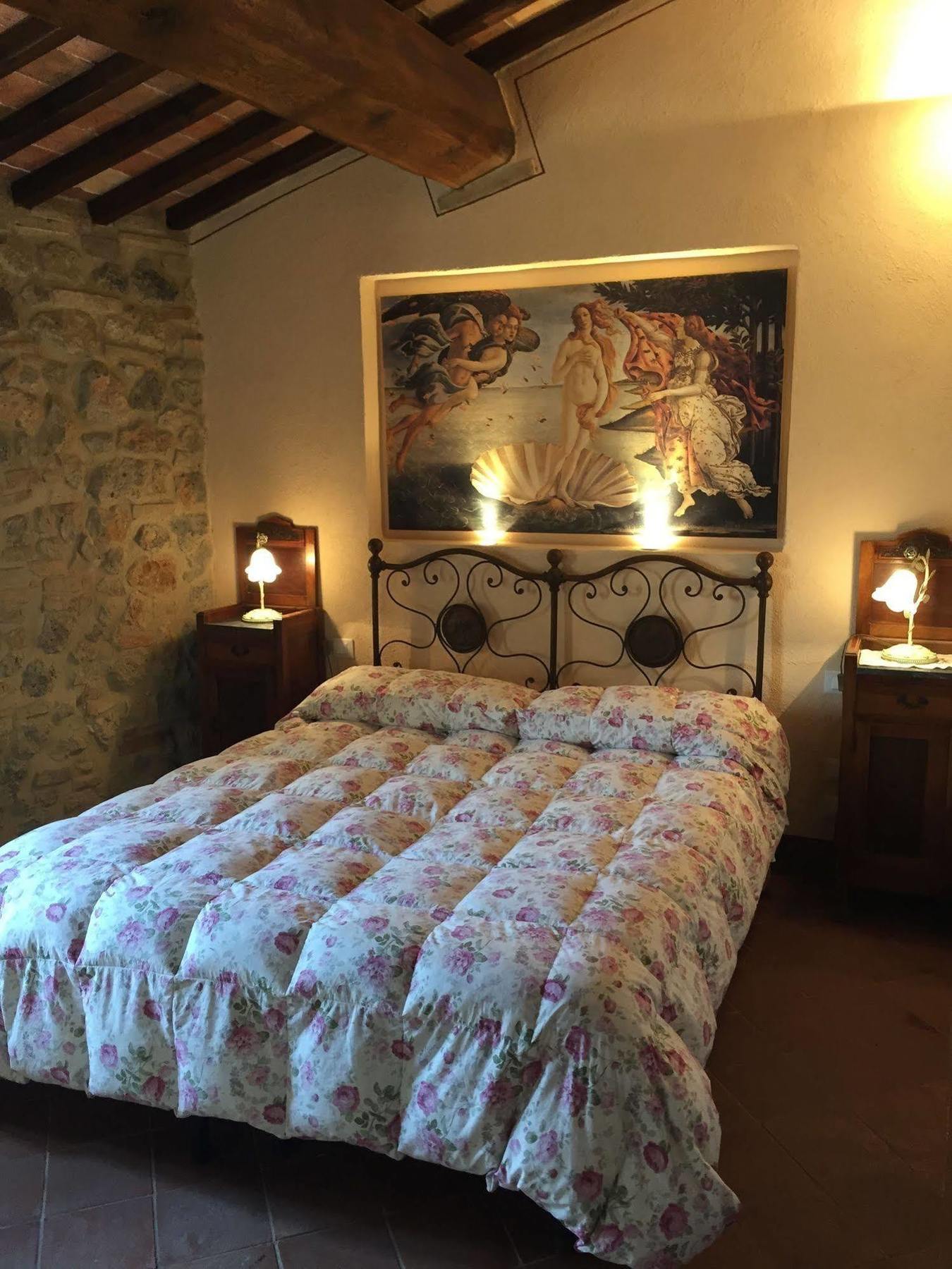 La Vecchia Corte ซานจีมิญญาโน ภายนอก รูปภาพ